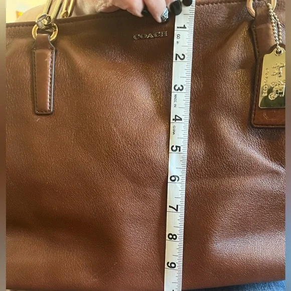 Brown leather coach purse - Picture 3 of 10